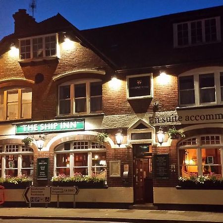 The Ship Inn Fordingbridge Ngoại thất bức ảnh