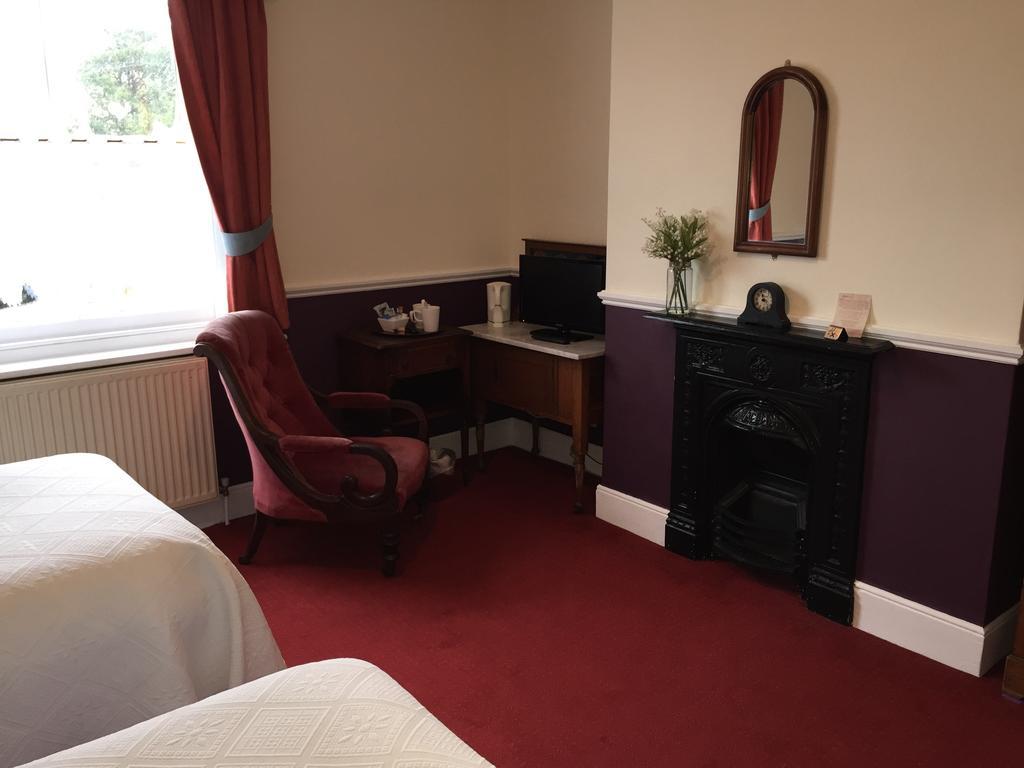 The Ship Inn Fordingbridge Phòng bức ảnh